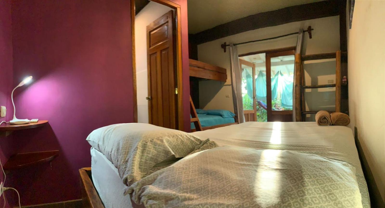 קמבוטל Hotel Kambutaleko חדר תמונה
