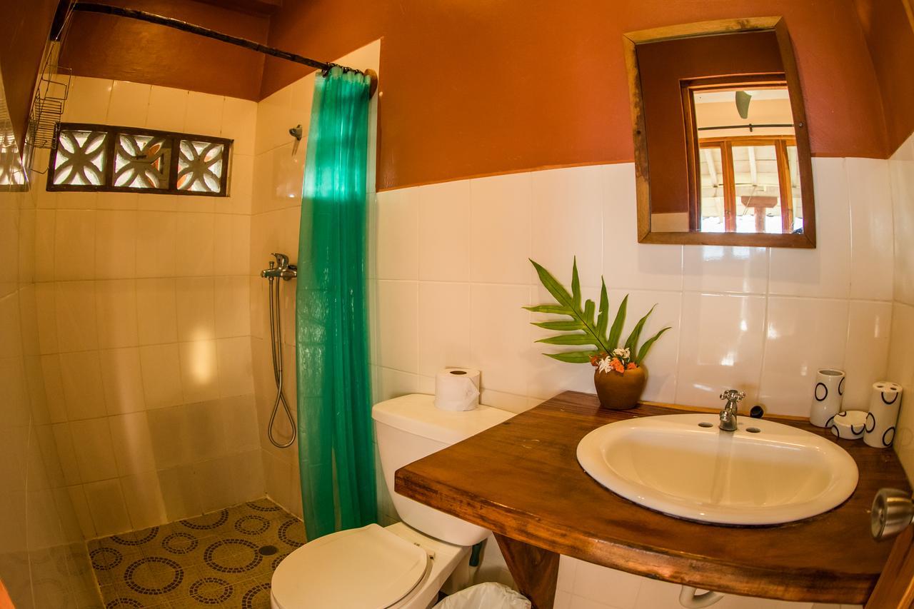 קמבוטל Hotel Kambutaleko מראה חיצוני תמונה